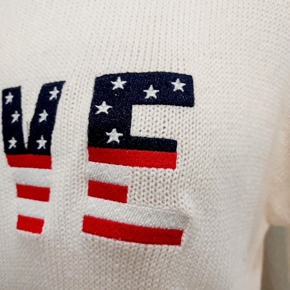 Marled Cream Sweater with "LOVE" lettering in American Flag Colors Size … - Picture 3 of 12